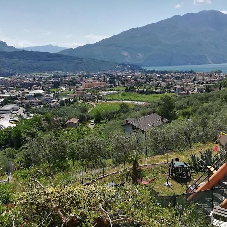 Lake & Castle View Apartment Riva del Garda Dış mekan fotoğraf