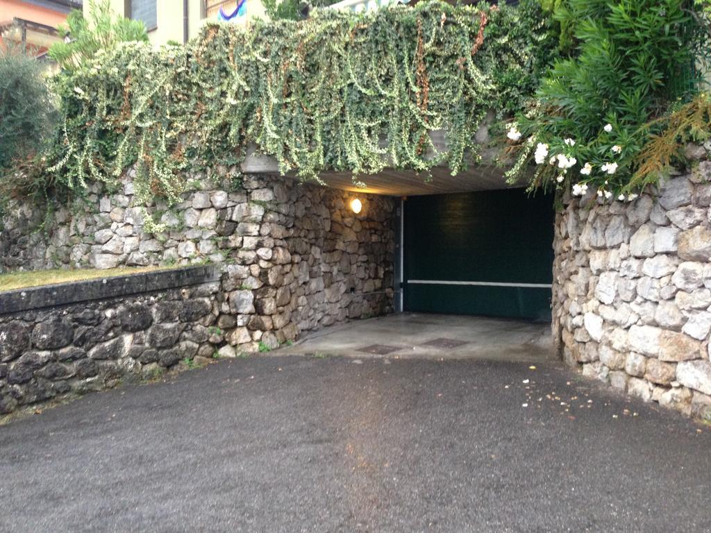 Lake & Castle View Apartment Riva del Garda Dış mekan fotoğraf